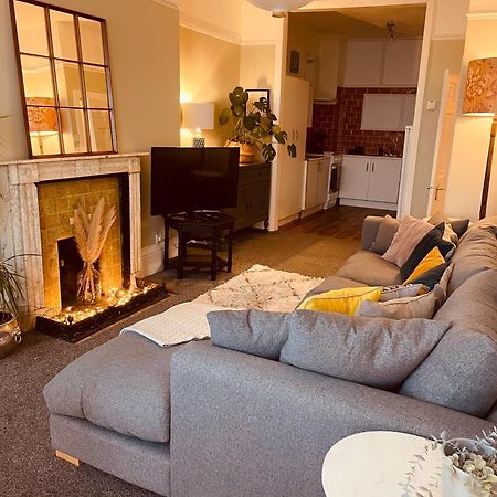 Stunning Seafront Apartment Brighton ภายนอก รูปภาพ